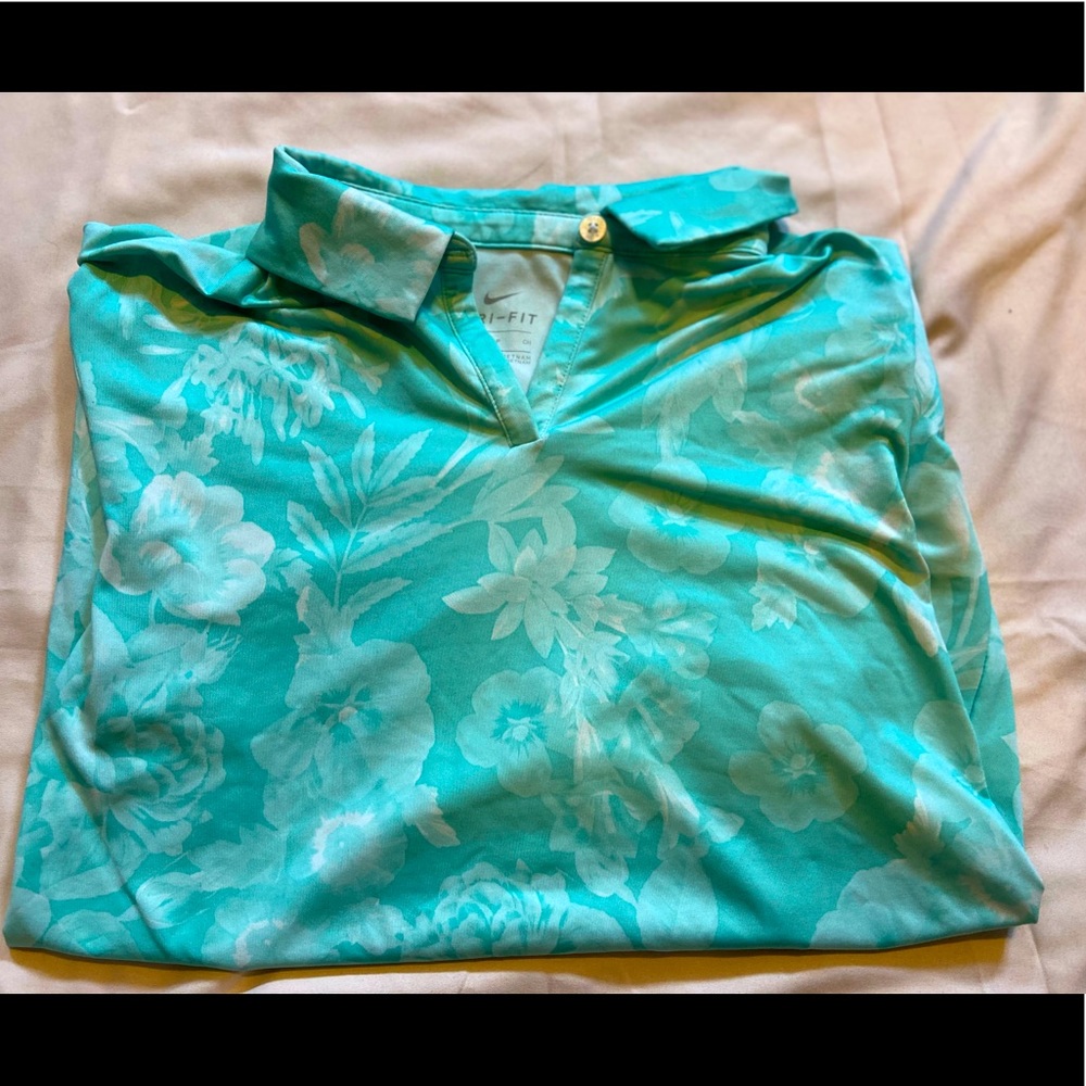 Nike Woman’s Floral Golf Shirt